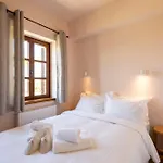 Βίλα Meliades Luxury *