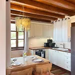 Meliades Luxury