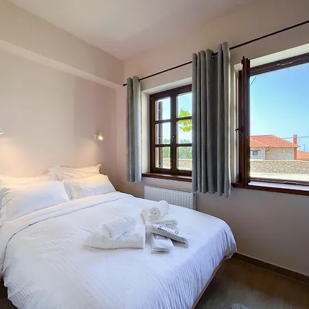 Meliades Luxury